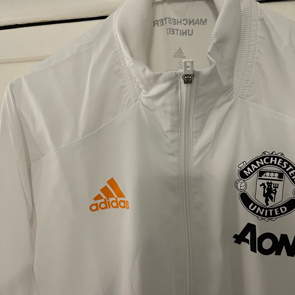 Adidas jacket - Picture 8 of 10